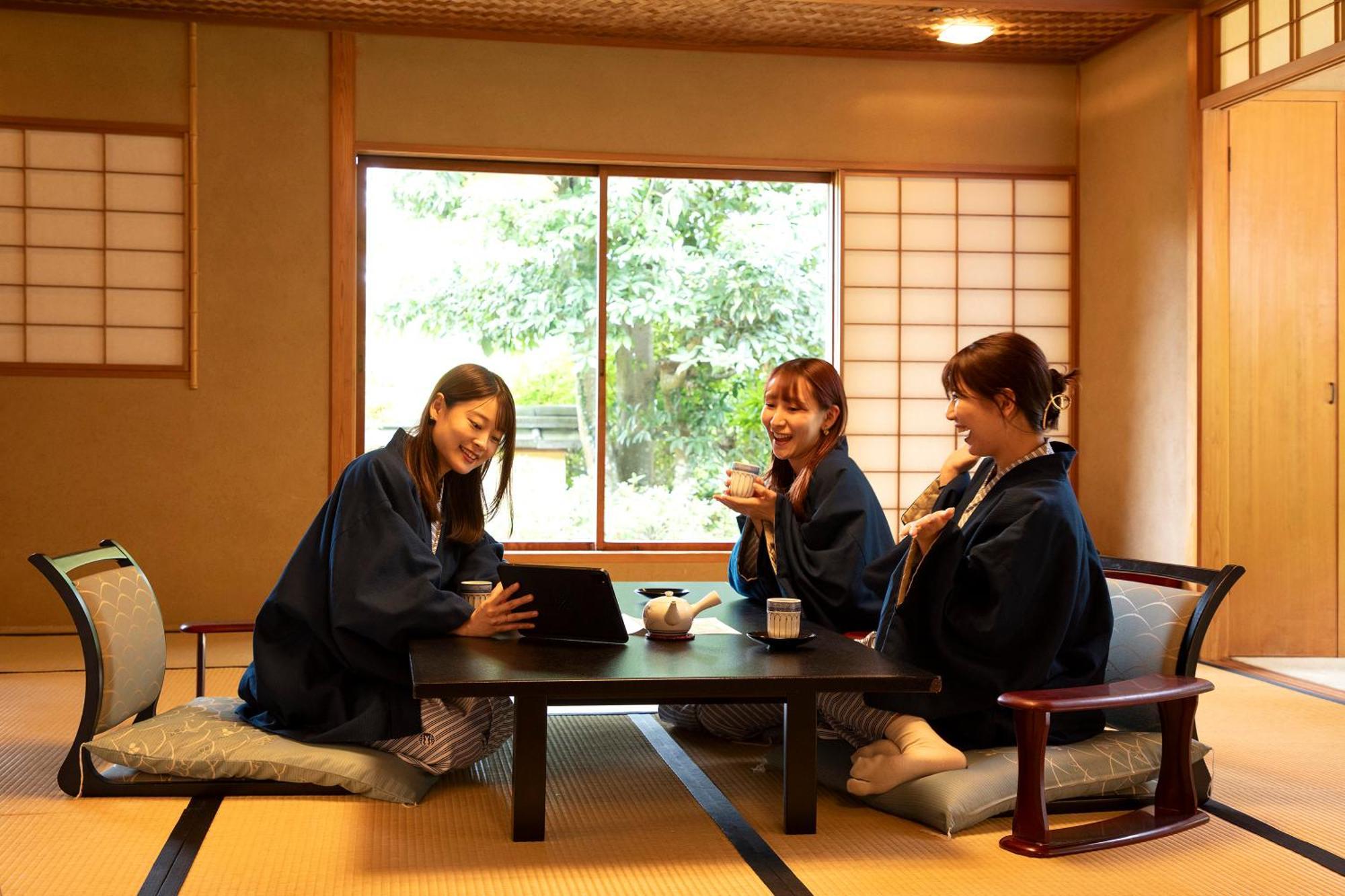 Hotel Sanyo-So à Izunokuni Extérieur photo